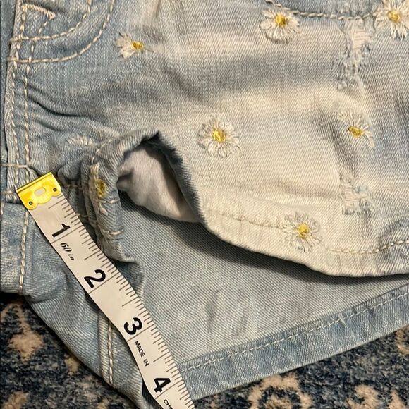 Miss Me Blue Daisy Flower Denim Distressed Shorts Boho Contemporary Festival - Picture 7 of 11